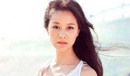 热门大瓜 娱乐圈女明星,揭秘热门大瓜背后的真相与争议